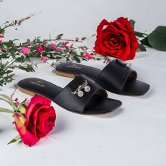 Betor Bunch Black Slipper